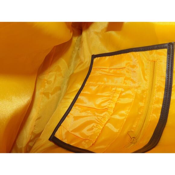 Quilted business tote with many pockets and slots 12 x21 Perfect condition50‎ - Picture 6 of 10